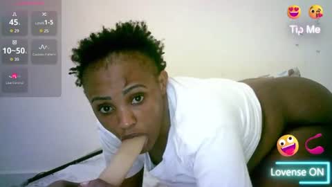 Snapshot of naughty_girl24722293 chatting on 07.28.26 ask online show from 07.28.26