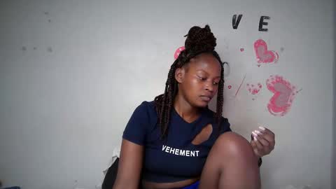 naughty_keesha1 online show from 10.19.25