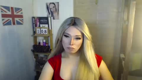 Snapshot of naughty_kim20 chatting on 03.05.25 alexa online show from 03.05.25