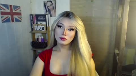 Snapshot of naughty_kim20 chatting on 03.10.25 alexa online show from 03.10.25