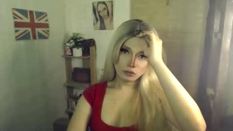 Snapshot of naughty_kim20 chatting on 09.10.25 alexa online show from 09.10.25