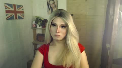 Snapshot of naughty_kim20 chatting on 09.20.25 alexa online show from 09.20.25