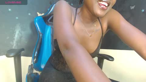 naomi online show from 11.01.25