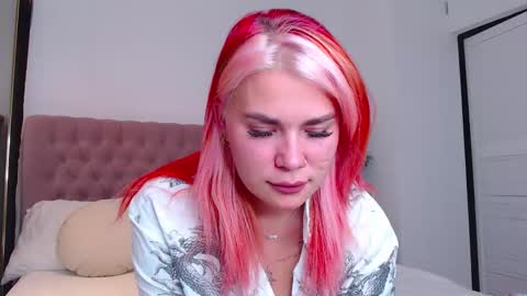 Maria  online show from 10.14.25