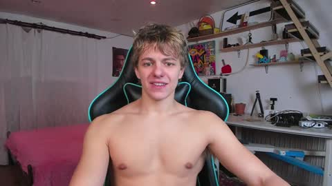 Nik online show from 01.28.25