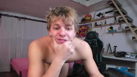 Nik online show from 01.28.25