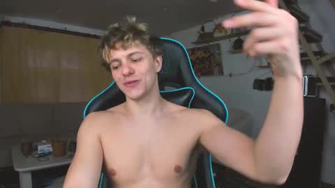 Nik online show from 02.24.25