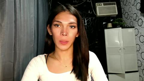 Snapshot of naughty_princess24 chatting on 06.15.26 Ariela online show from 06.15.26