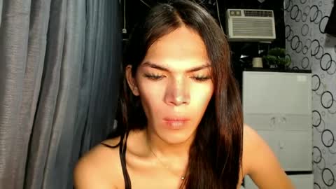 Snapshot of naughty_princess24 chatting on 06.20.26 Ariela online show from 06.20.26