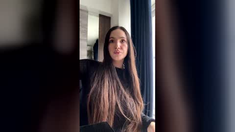 Snapshot of naughty_princesse chatting on 05.01.26 Elena online show from 05.01.26