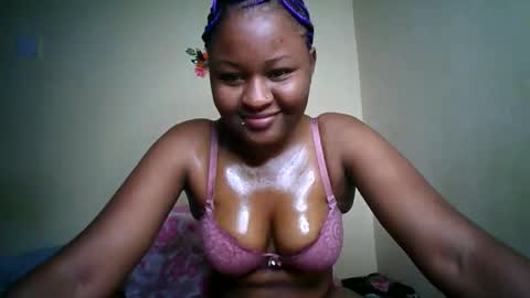 Snapshot of naughtybrownny chatting on 06.03.26 MUMU online show from 06.03.26