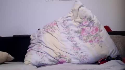 Snapshot of naughtygermansteven chatting on 12.16.25 naughtygermansteven online show from 12.16.25