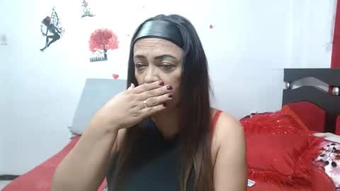 naughtygoddesss online show from 11.11.25