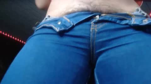 Snapshot of naughtyhotsquirt chatting on 04.18.26 Kimberly online show from 04.18.26