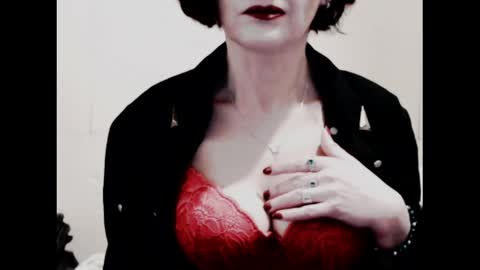 Jenny online show from 04.10.26