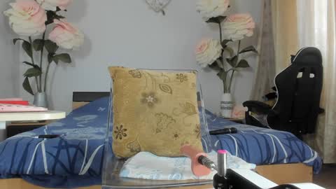 Cassie -  online show from 01.24.25