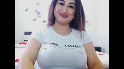 Snapshot of naughtymaya4you chatting on 10.06.25 naughtymaya4you online show from 10.06.25