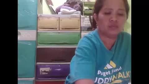 Snapshot of naughtymom26 chatting on 03.24.26 naughtymom26 online show from 03.24.26