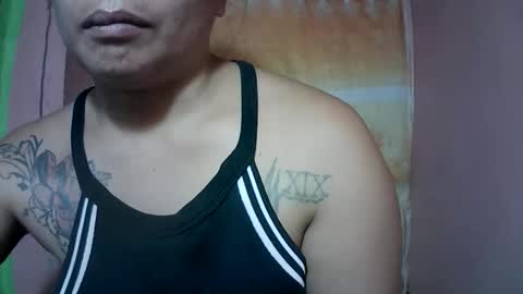 naughtymom_33 online show from 11.22.25