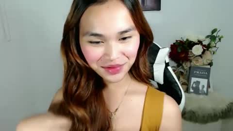 Snapshot of naughtymuse_ chatting on 02.16.26 ELISE online show from 02.16.26
