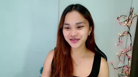 Snapshot of naughtymuse_ chatting on 02.19.26 ELISE online show from 02.19.26