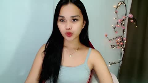 Snapshot of naughtymuse_ chatting on 03.19.26 ELISE online show from 03.19.26