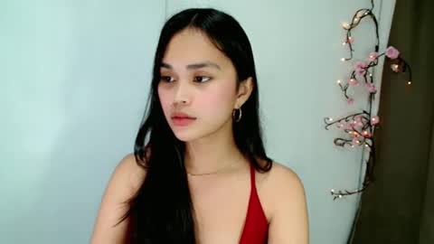 Snapshot of naughtymuse_ chatting on 04.10.26 ELISE online show from 04.10.26