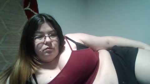 Snapshot of naughtynatalie1988x chatting on 05.08.26 Natalie online show from 05.08.26