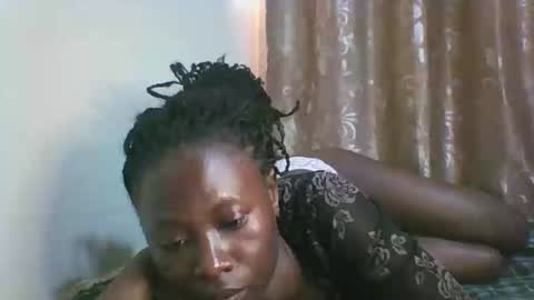 naughtynice540298 online show from 11.22.25