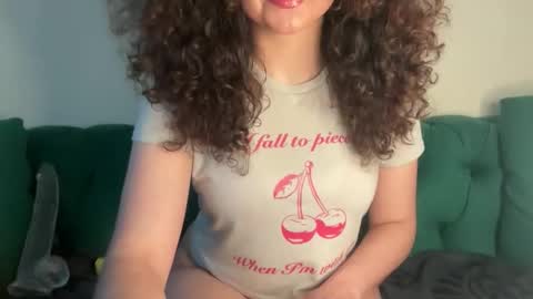 Snapshot of naughtynymph89 chatting on 03.02.26 Nadia online show from 03.02.26