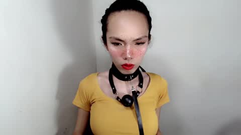 naughtypetiteangel online show from 10.14.25