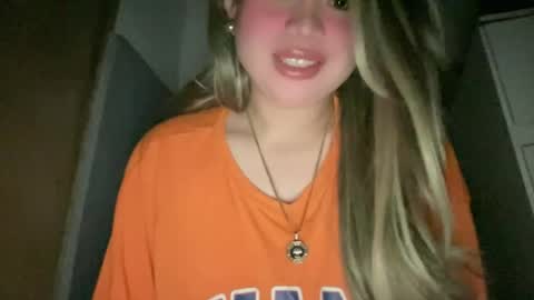 Snapshot of naughtyrosecum chatting on 06.25.26 Rose Wilson online show from 06.25.26