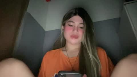 Snapshot of naughtyrosecum chatting on 08.01.26 Rose Wilson online show from 08.01.26