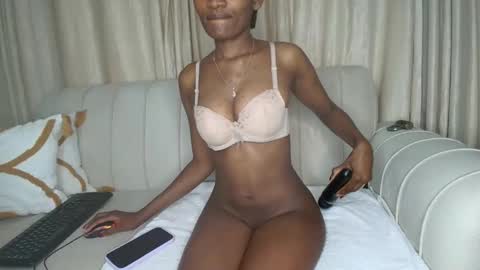 Snapshot of naughtyruby12 chatting on 05.30.26 shyreen online show from 05.30.26