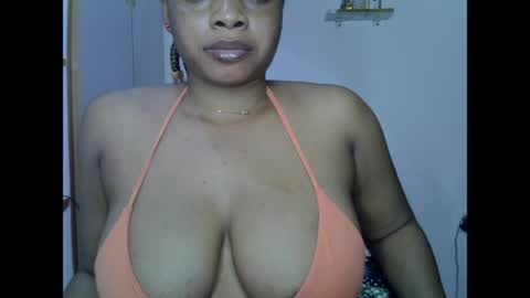 Snapshot of naughtyxcuntx chatting on 05.15.26 naughtyxcuntx online show from 05.15.26
