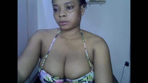 Snapshot of naughtyxcuntx chatting on 05.29.26 naughtyxcuntx online show from 05.29.26