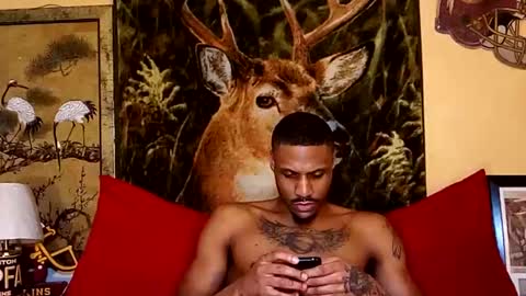 Mekhi or Khi online show from 01.21.25