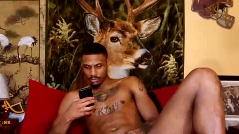 Mekhi or Khi online show from 01.28.25