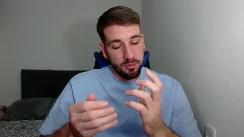 Snapshot of naugthy18boy chatting on 01.02.25 Nico online show from 01.02.25