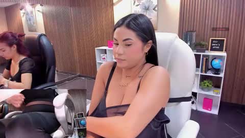         online show from 11.07.25