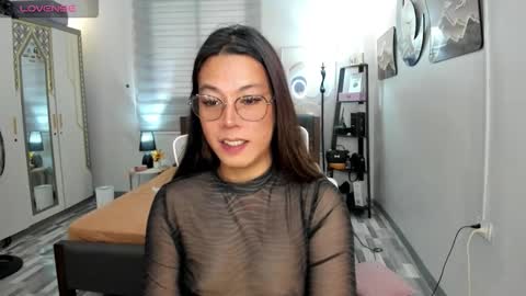 Snapshot of naugtycummer69 chatting on 09.26.25 JAY online show from 09.26.25