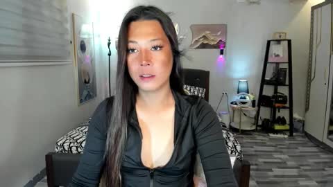 Snapshot of naugtycummer69 chatting on 11.16.25 JAY online show from 11.16.25