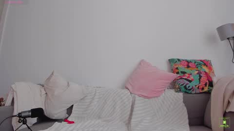 Nautica online show from 02.03.25