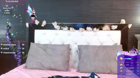 Naye  online show from 02.28.25