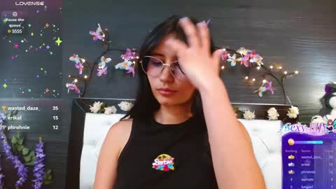 Naye  online show from 03.02.25