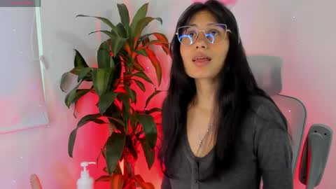 Naye  online show from 03.31.26