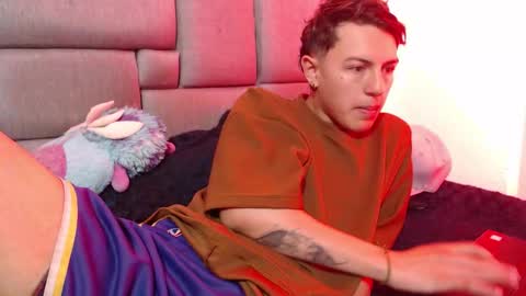 Im Nayton online show from 01.06.26