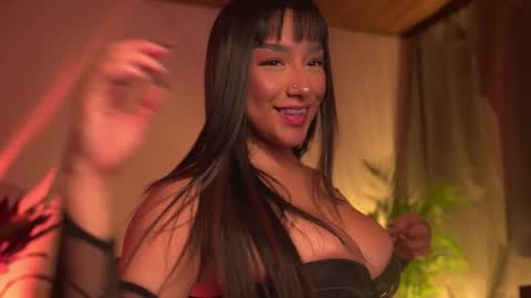 Nefertari online show from 03.04.26