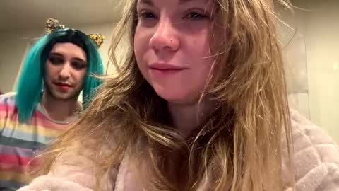 Snapshot of nealiana96 chatting on 12.06.24 Nealiana online show from 12.06.24