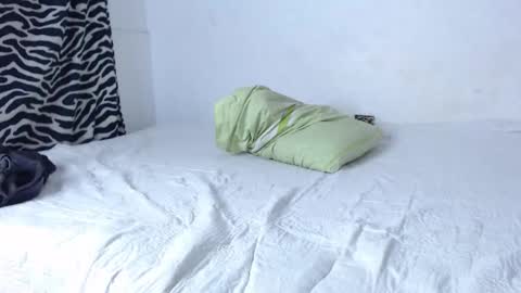 Snapshot of neccesitysexxxxx chatting on 09.11.25 neccesitysexxxxx online show from 09.11.25